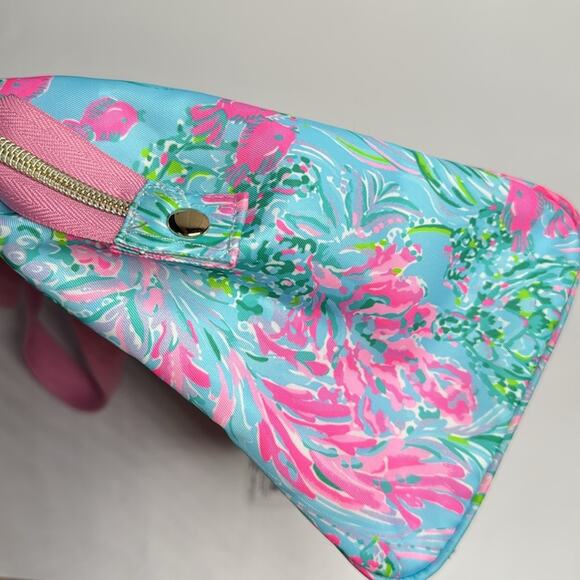 Lilly Pulitzer Thermal Insulated Lunch Tote Bag in Little Fishes Print - Picture 5 of 7